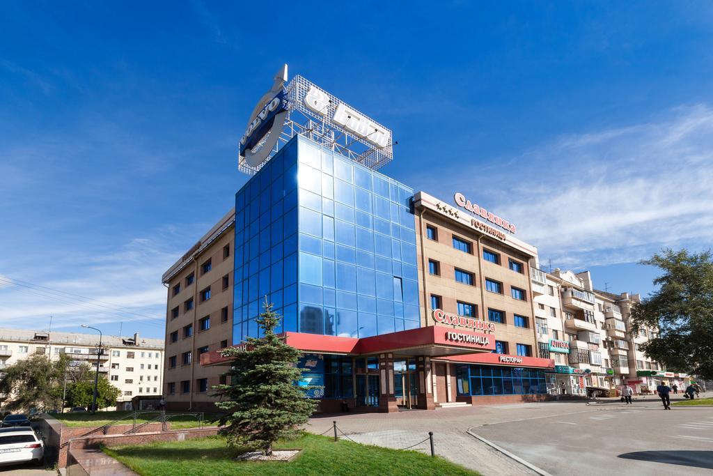 Slavyanka Hotel Tcheliabinsk Extérieur photo